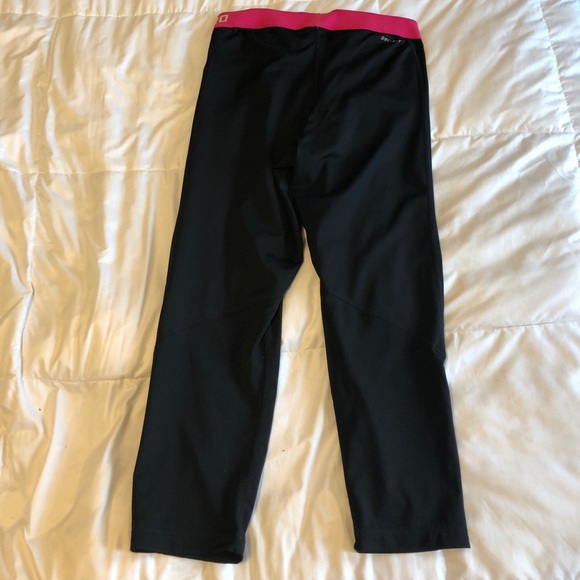 Nike Pro leggings - Picture 2 of 3
